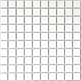 G25-WHITE-M / 1m2 /Box = 11pcs / 30x302
